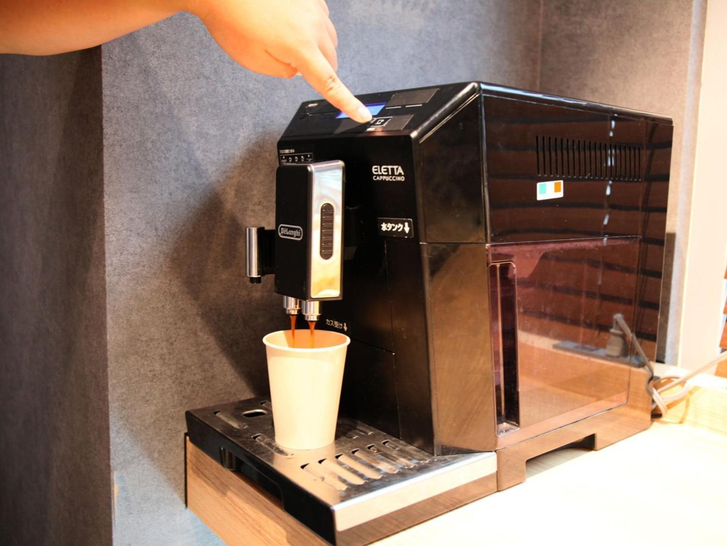 Hotel a capsule Rembrandt & Shimbashi - Caters To Men Tokyo